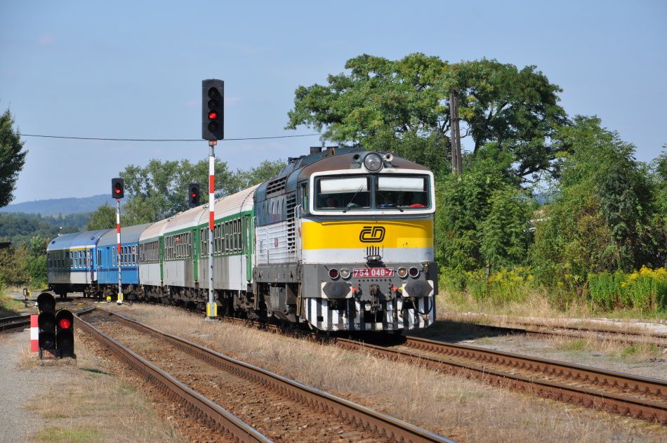 754 048-7 R 854 esk Skalice 17.8.2013