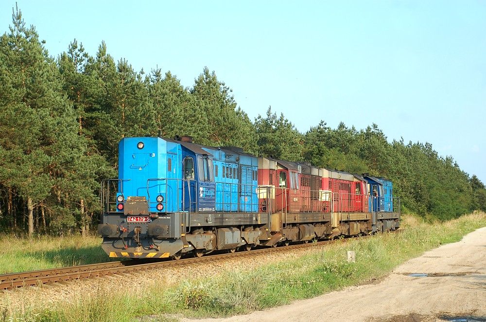 742 262+198+399+179 Valtice-msto - Bo les