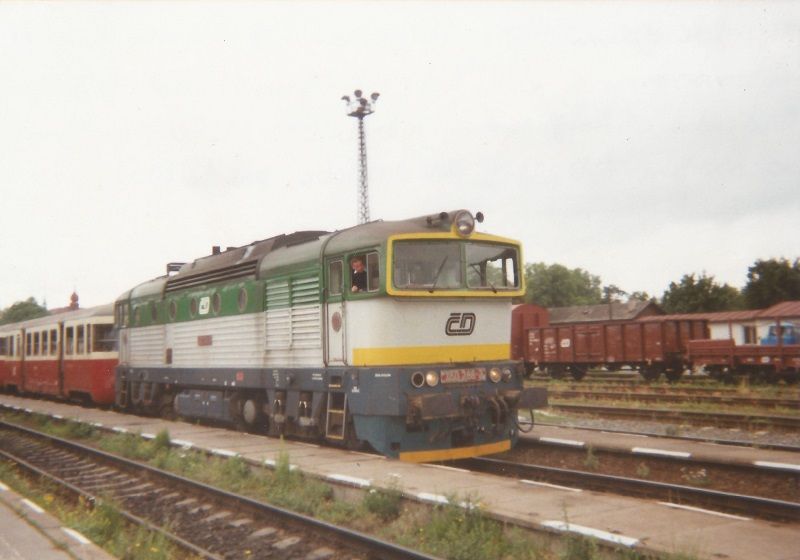 750 288-3 V ele 1721/3429 Opava-vchod 1.8.01