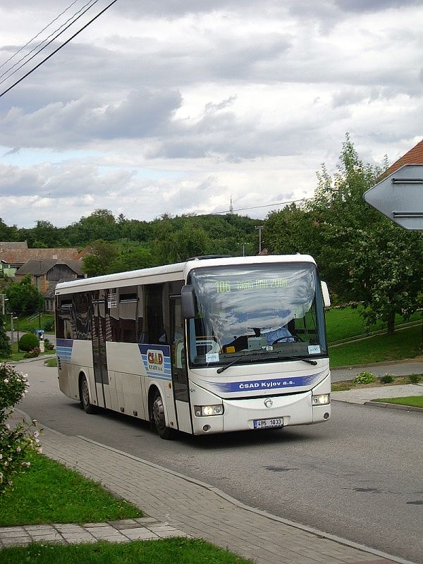 4B5 1033 na lince 106 smrem na Brno