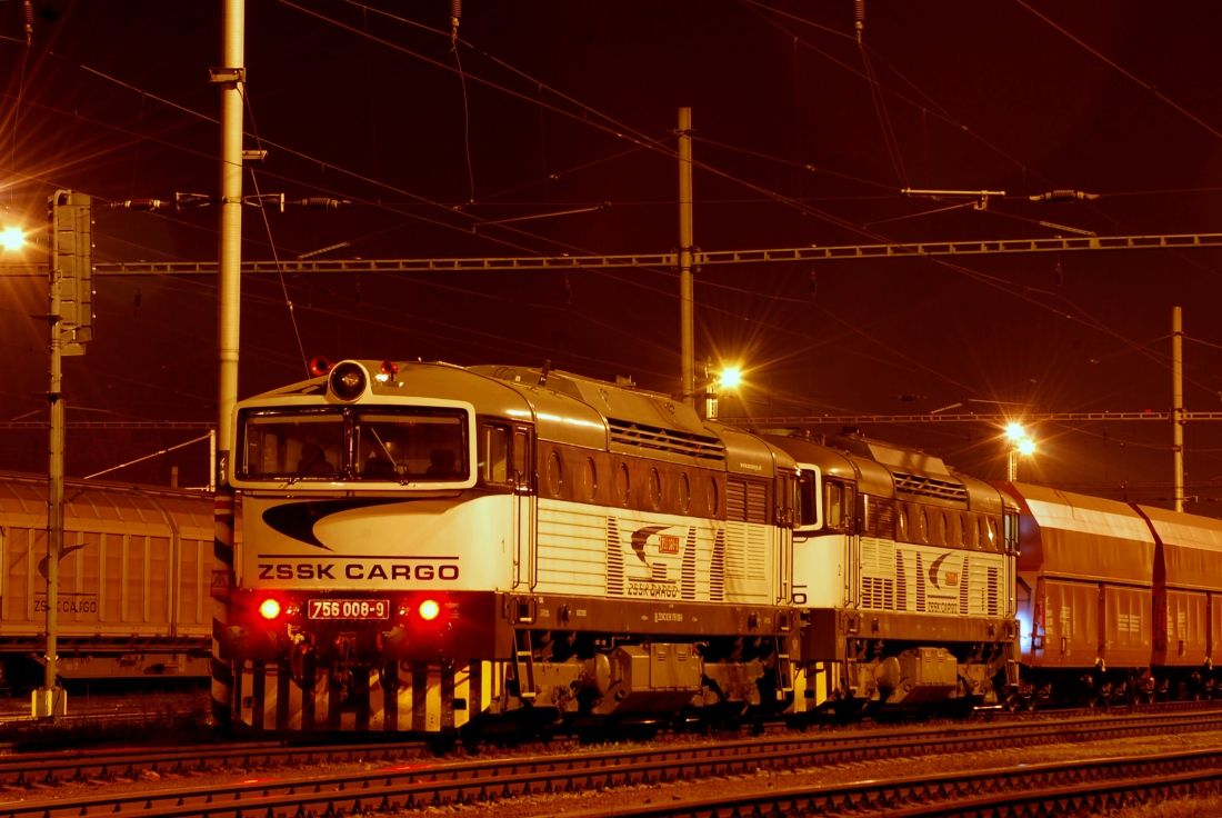 756 008 ex 753 299 pk Zvolen 15.10.2010