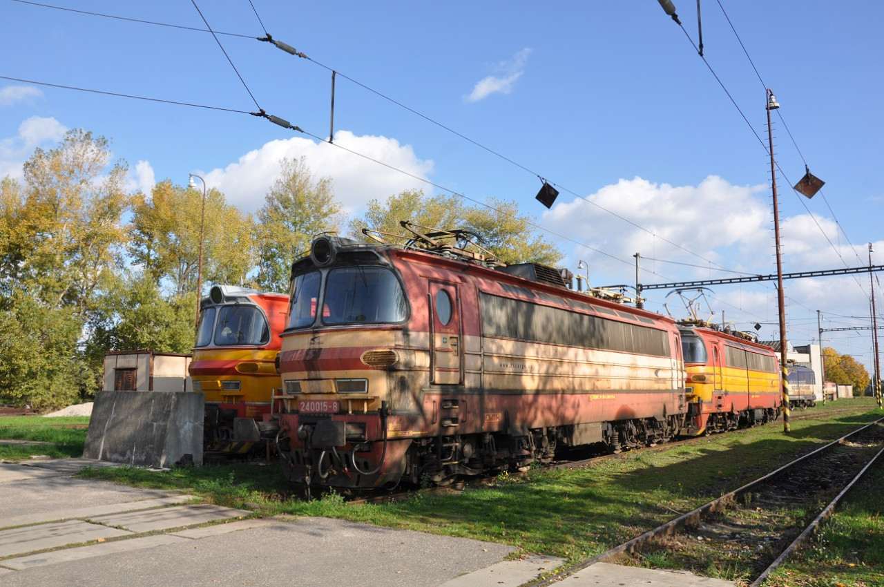 240.015+104+093,  Bratislava vchod II.