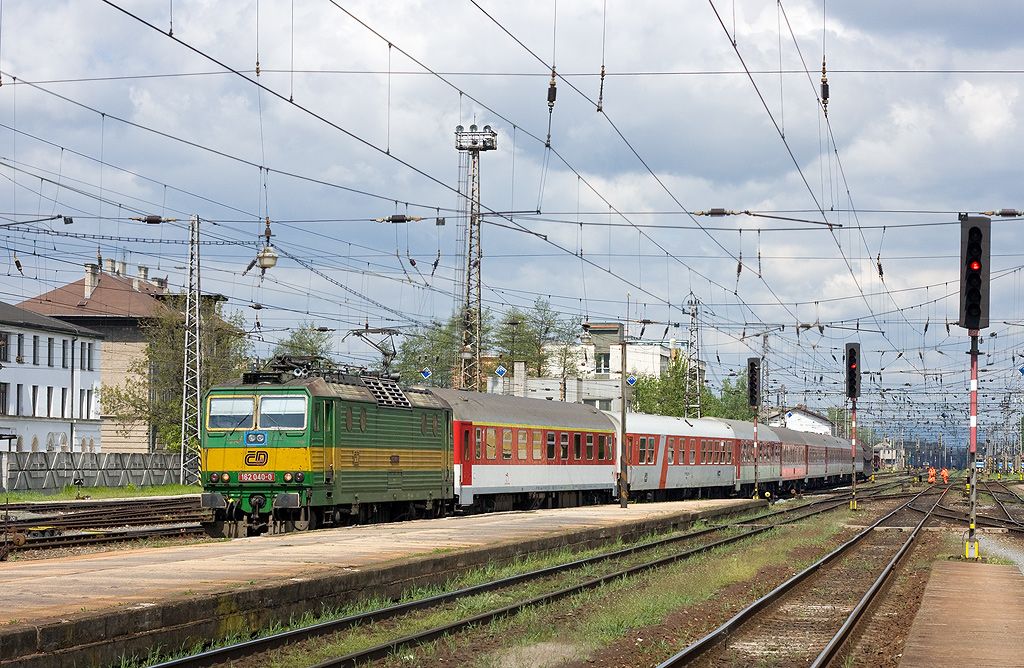 162 040-0, EC 121 Koian, Olomouc hl.n., 4.5.2011