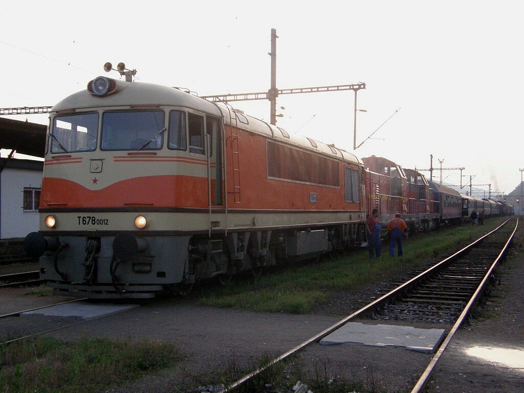 T 678.0012 Po pjezdu s celm konvojem v Tinov 3.7.2009 foto-M.ich