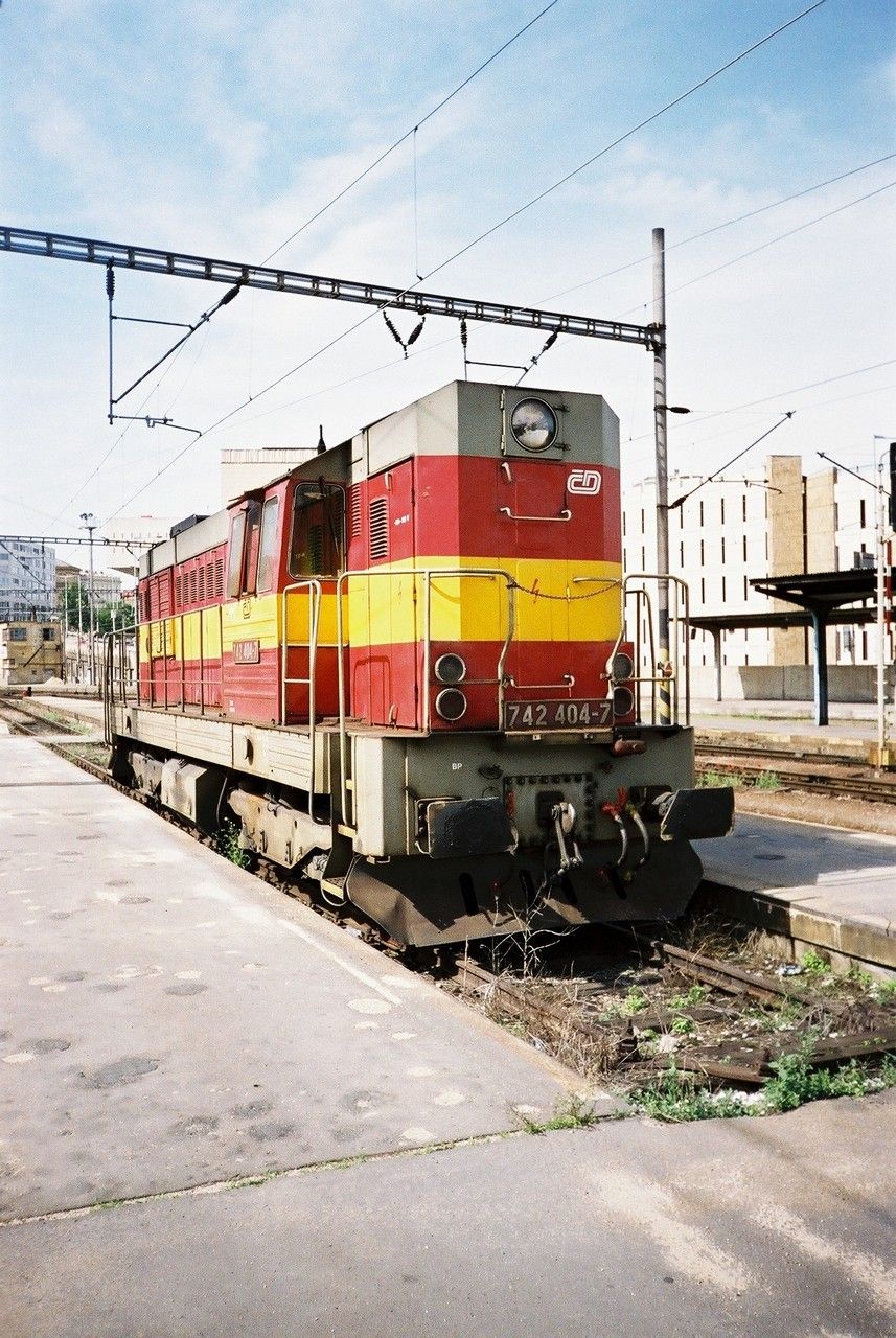742.404 (DKV Praha) na praskm hlavnm ndra, 24.5.2003