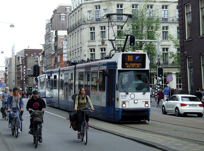 Vijzelstraat, linka 16