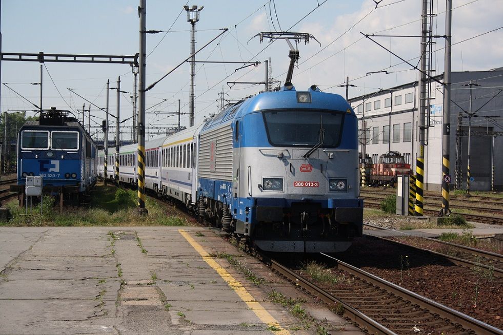 EC 104 Sobieski: 380.013, Ostrava hl. n., 21. 5. 2016