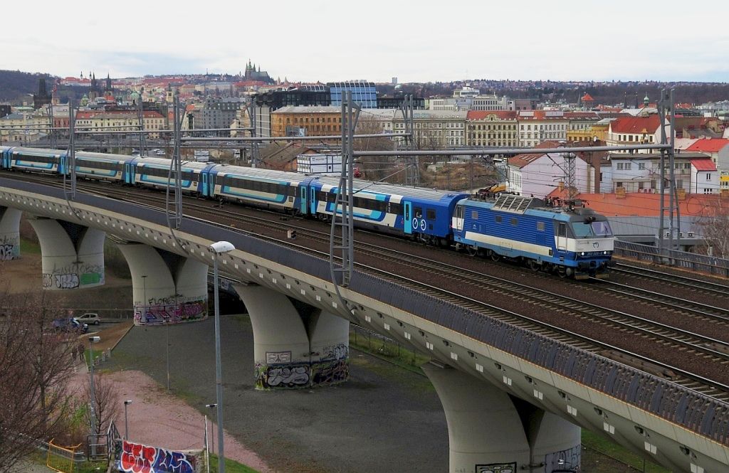 350.005, EC173 Hungaria, Praha (Vtkov - Nov spojen), 15.12.2019, 13:56