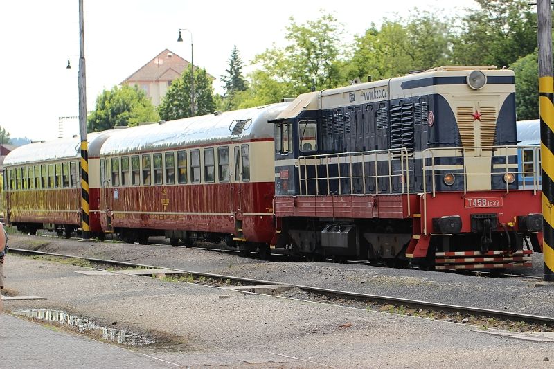 Zvltn vlak v st Rakovnk 2.6.2018