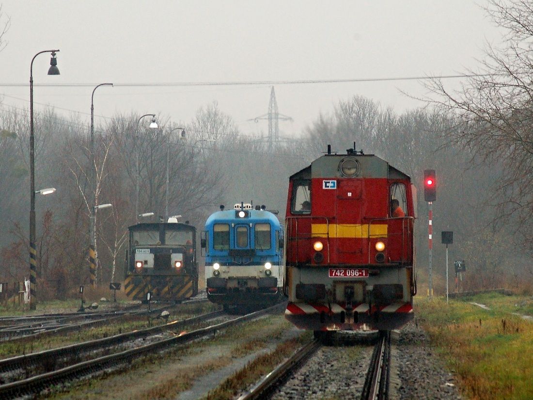 742 096, 842 016, 704 542 Bo les, 1.12.2014