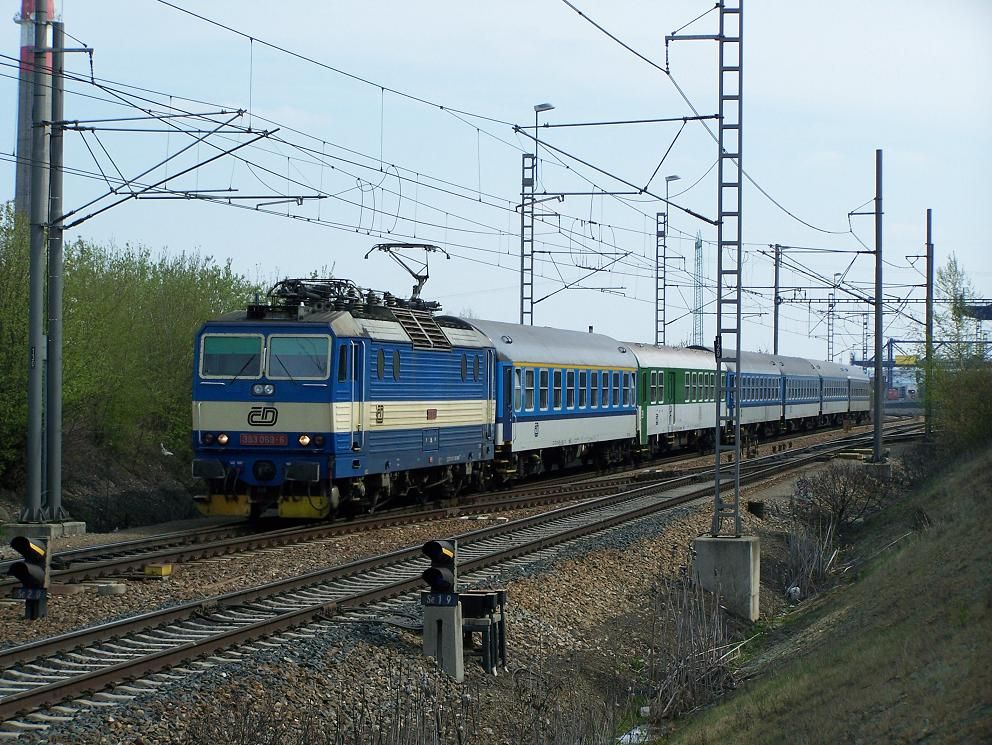 363.069 - R 644 - Praha Horn Mcholupy - 18.4.2012.