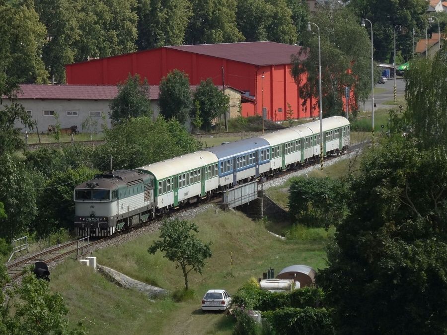 754 031-3 posun soupravy (19.7.2015)