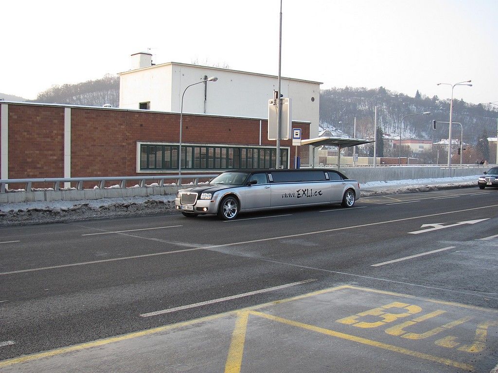 Chrysler 300C  Limousine