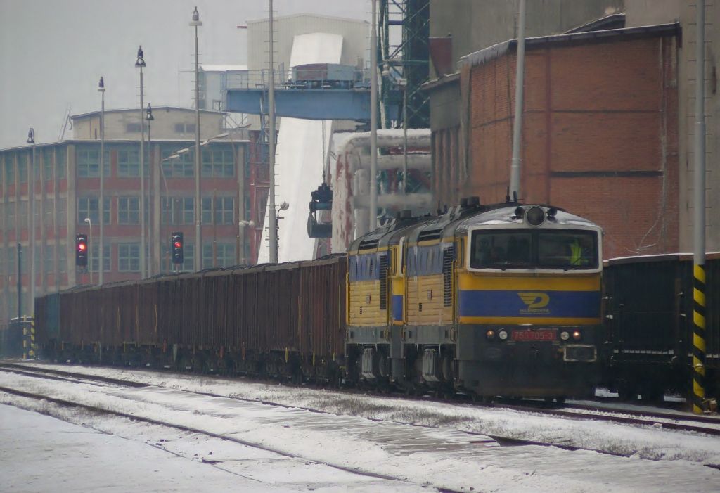 753 705-3+753 703-8 Zln-sted(17.12.2009,foto:M.Nesrsta)