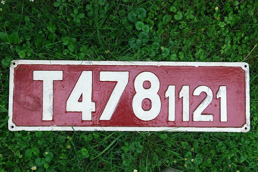 T 478 1121.