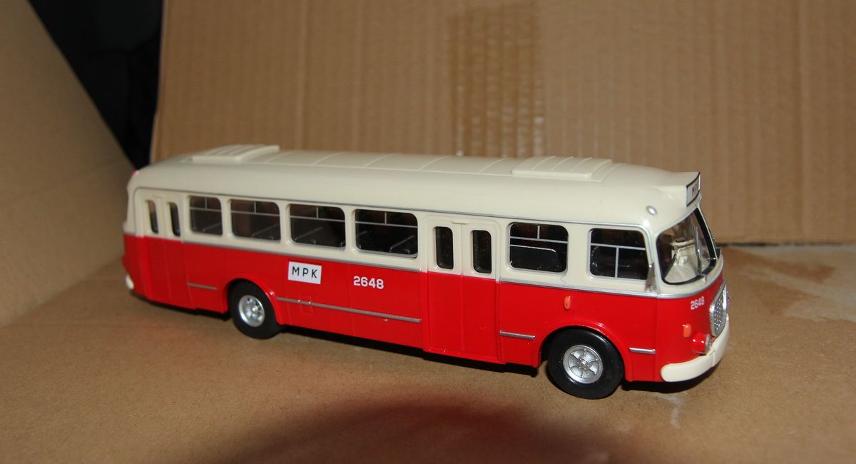 Autobus Jelcz 272 MEX - koda 706 RTO Karosa 1:43