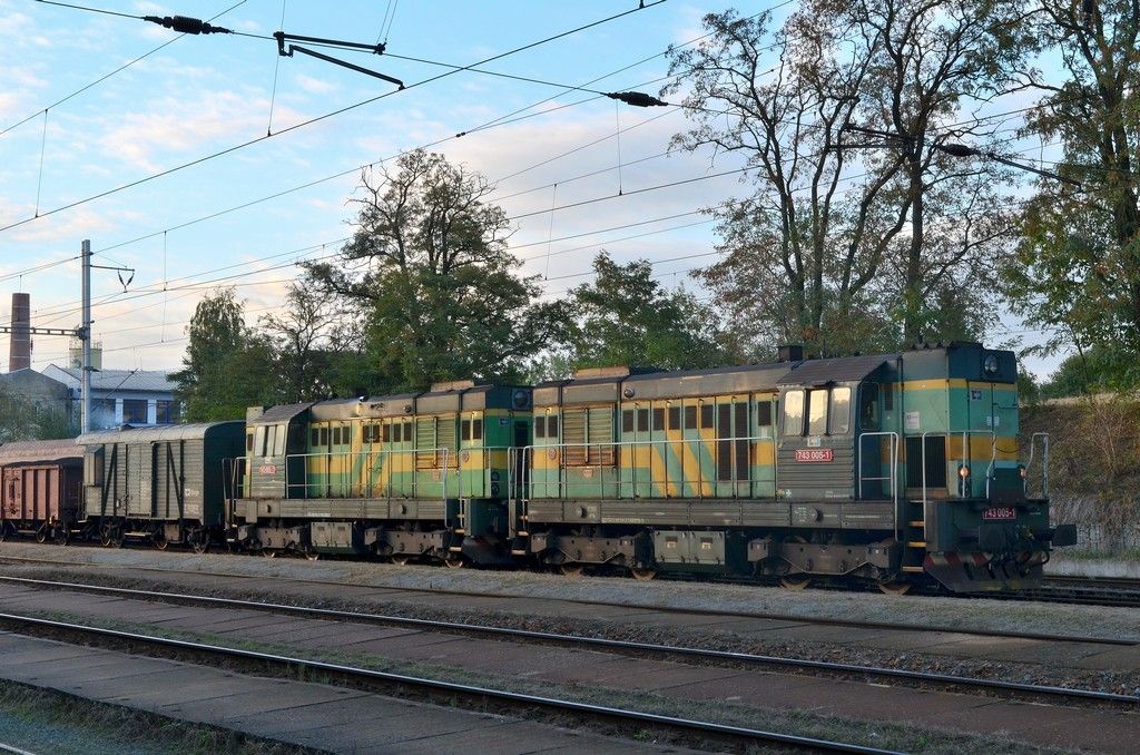 743.005 + 743.009 Psek 30. 9. 2015