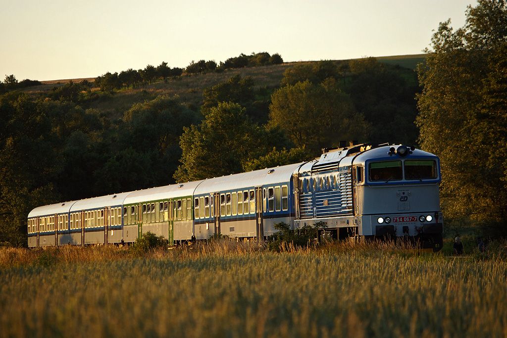 Os 4345, podveern nladovka u Havic