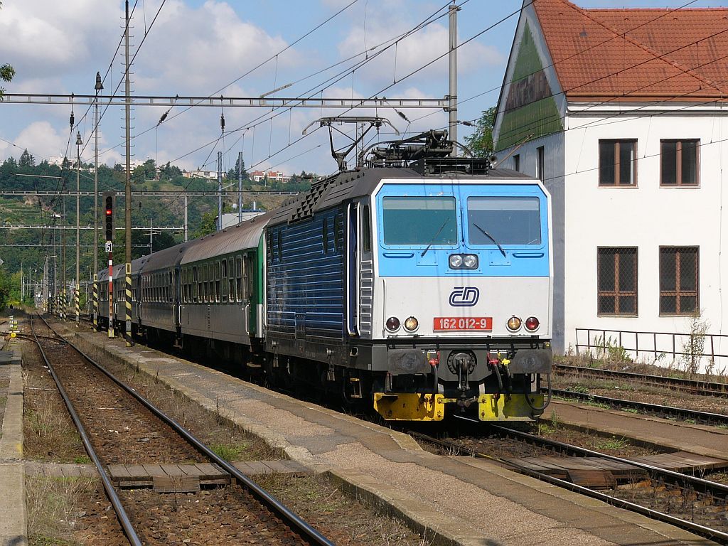 162 012 R 779 Mileovka - Praha-Bubene (21. 8. 2013)