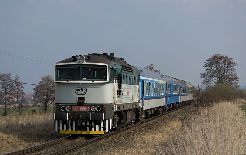 754 009 R 666 24.3.2012 Krahulov - Okky