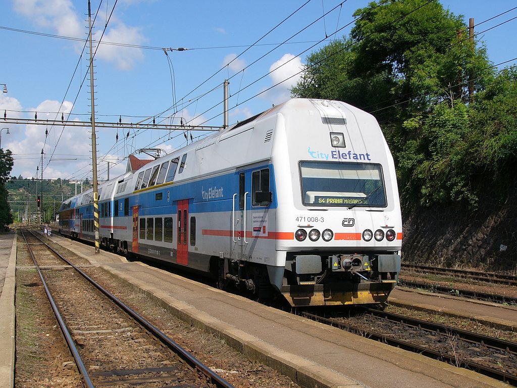 471 008 Os 9635 Praha-Bubene (21. 8. 2013)