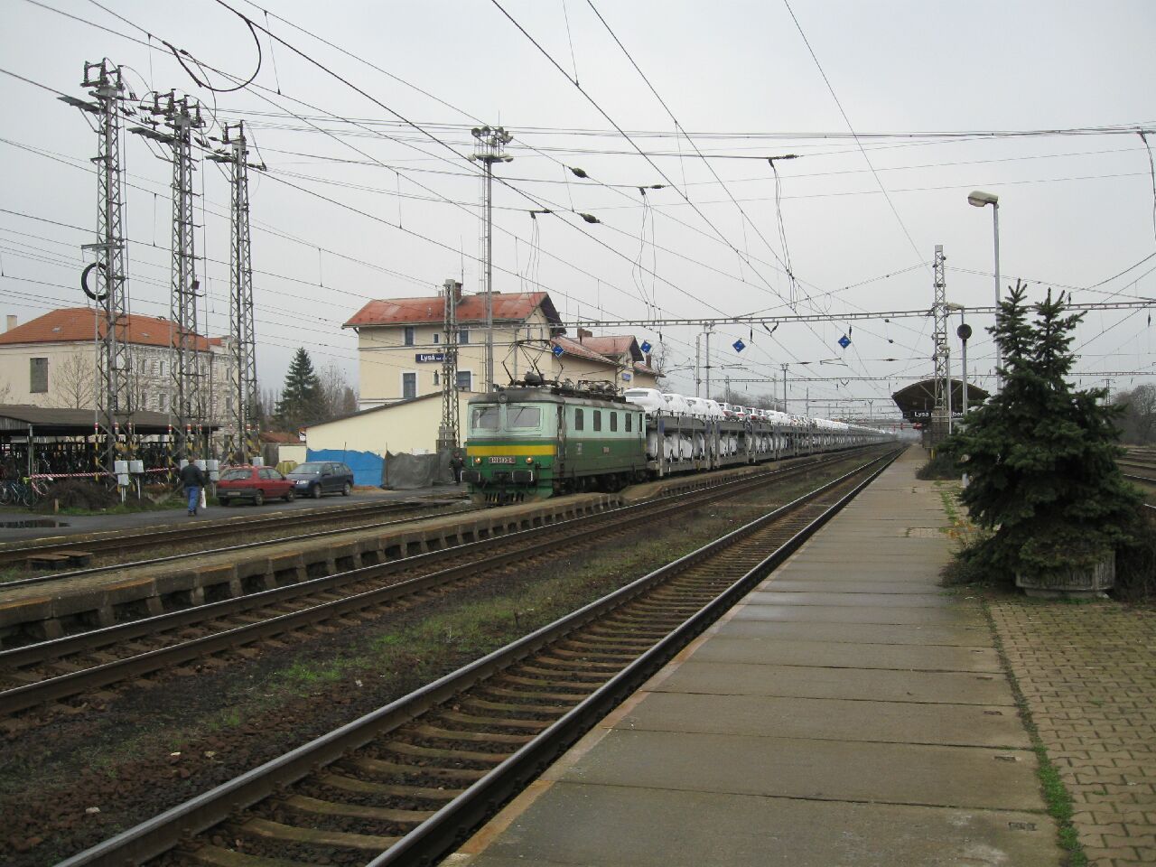 121.083 Lys nad Labem 26.11.2010