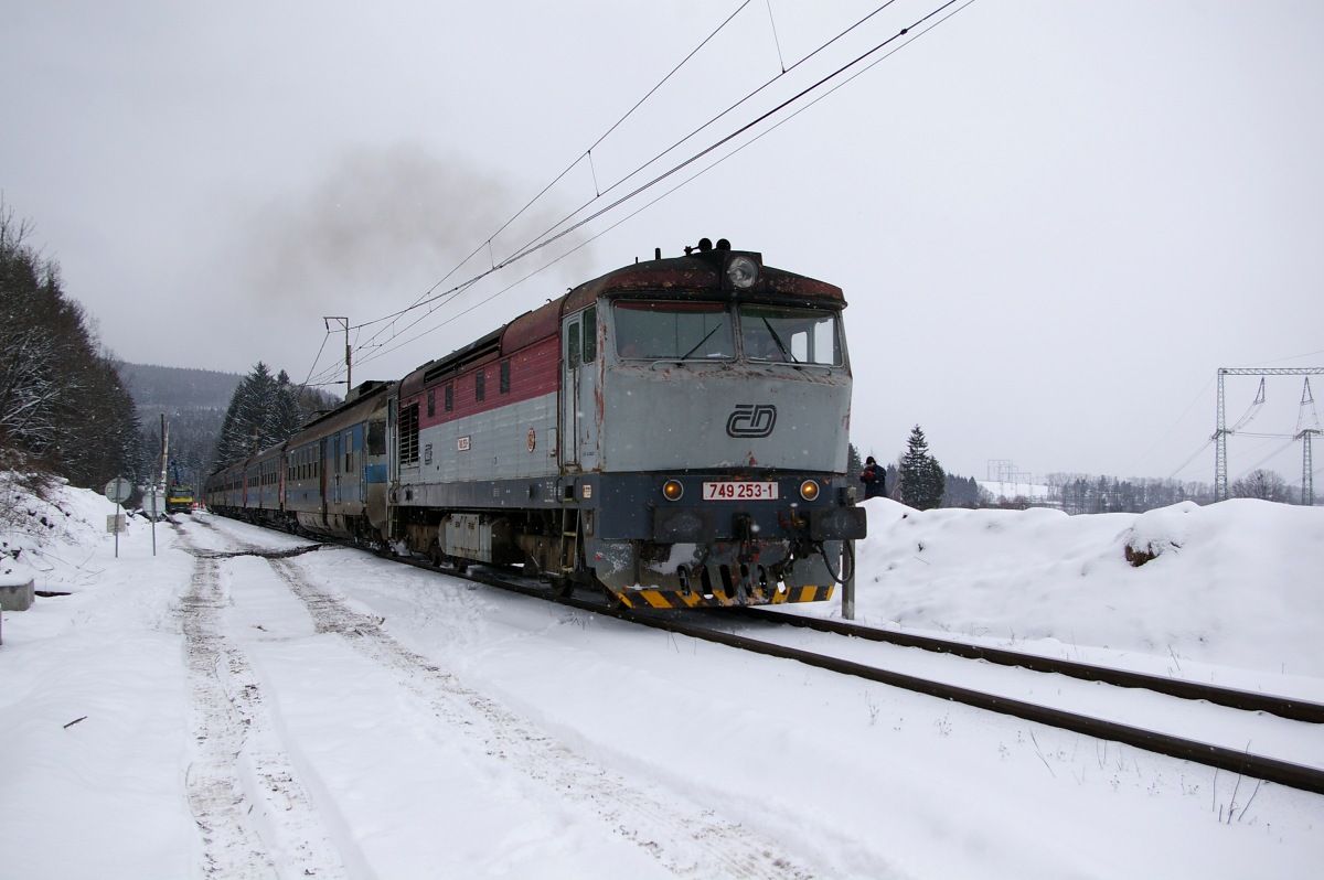 749 253+460 Os 2927 Bocanovice - Mosty u J. 12.2.2009