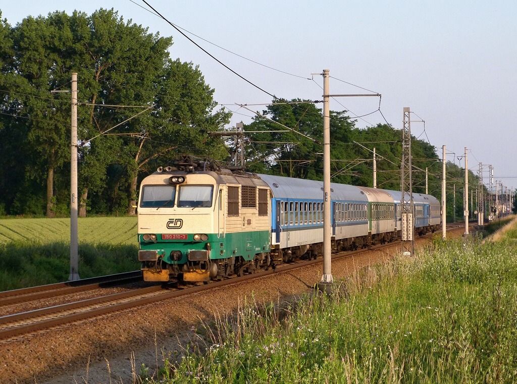 150.210, R 712 Olava, Huln