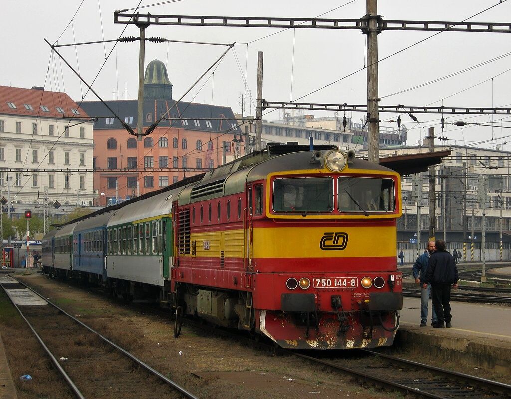 750.144 Brno hl.n (3.11.2010)