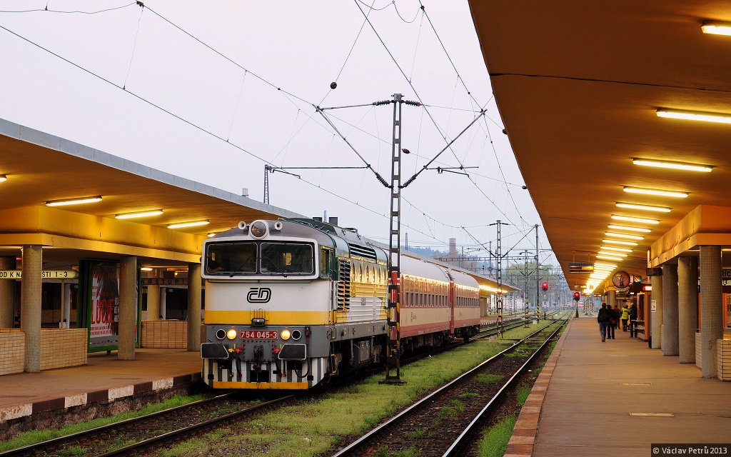 2013-04-28 4045 smichov 1255