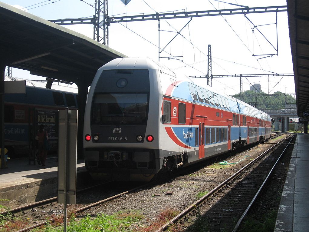 971.046, 471.046 - Praha Masarykovo ndra 23.6.2012