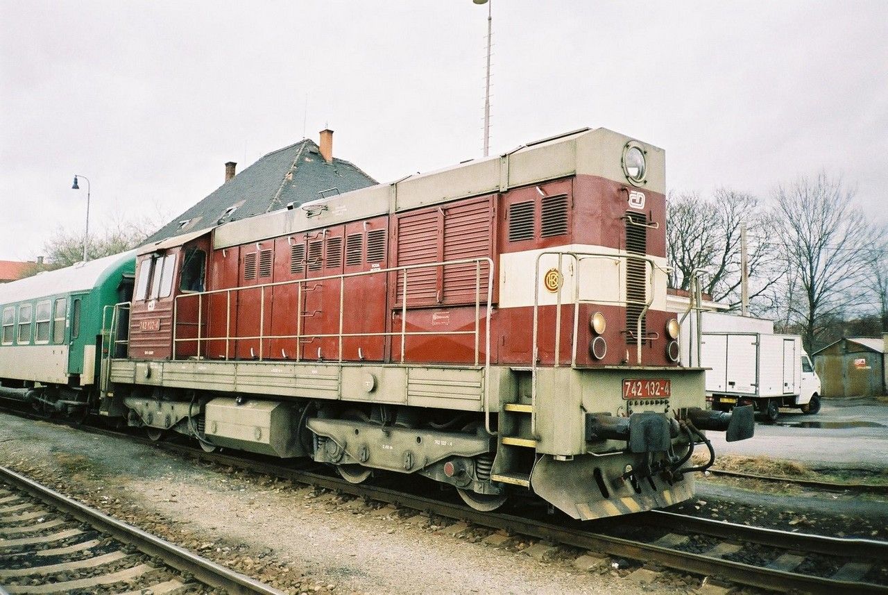 Kladensk 742.132, msto za neschopn loko, v Sp 1895 do Prahy Mas.n. v st. Rakovnk 26.2.2002