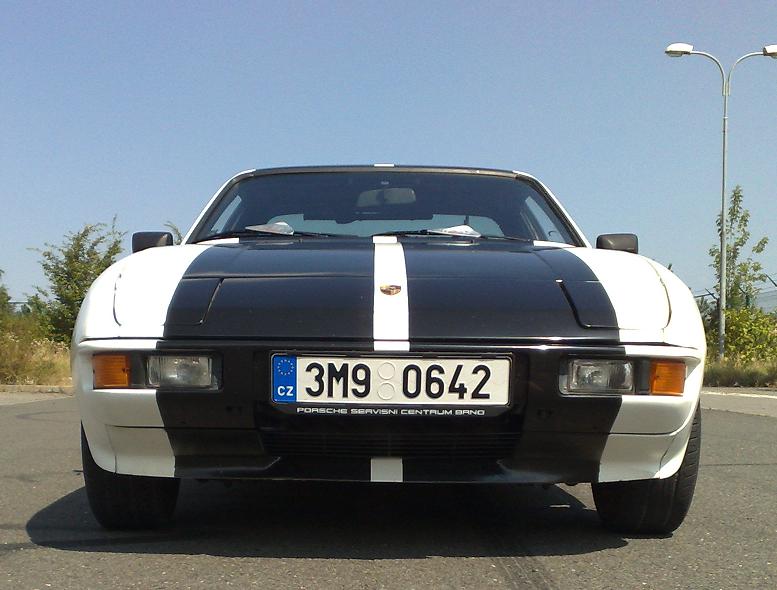 Porsche 924