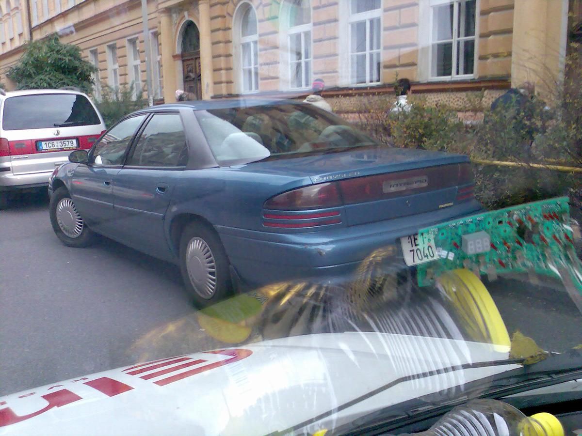 Dodge Intrepid I. generace