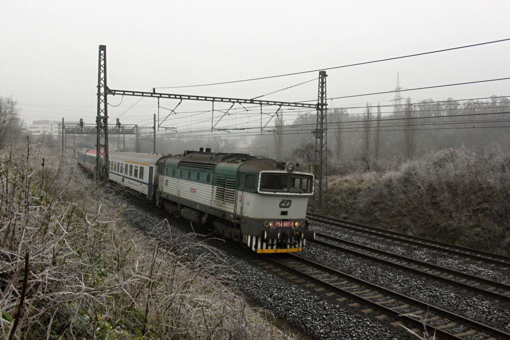 754 007