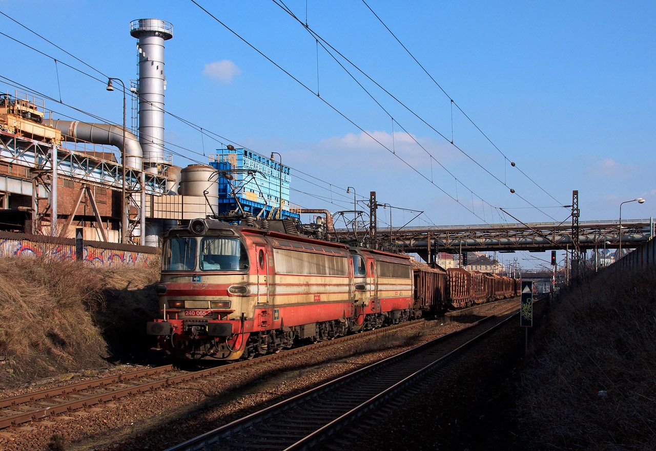 240.065+048 s Pn 67710 do Chebu opout Plze-Jin Pedmst ; 27.2.2015