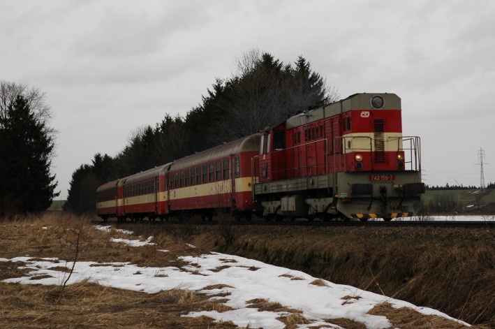 nouzovka v bhu od pejezdu