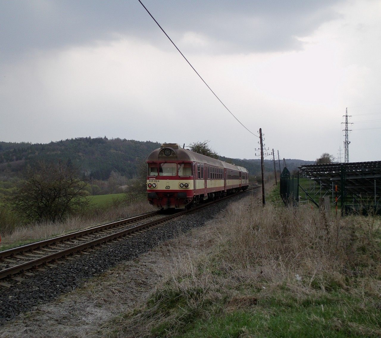 ertk na R 1292 jede do Rakovnka, 19.4.2012