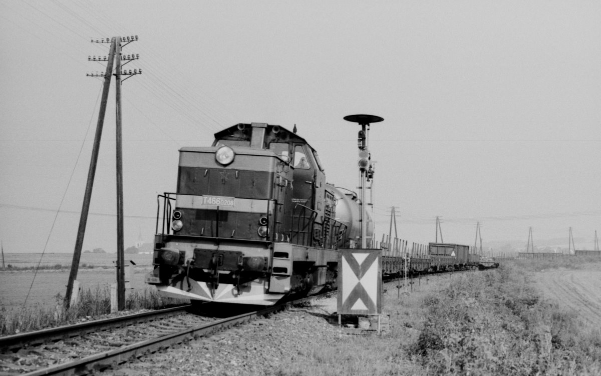 T 466.0208 postrk ped Krupou od Lun 24.8.1985