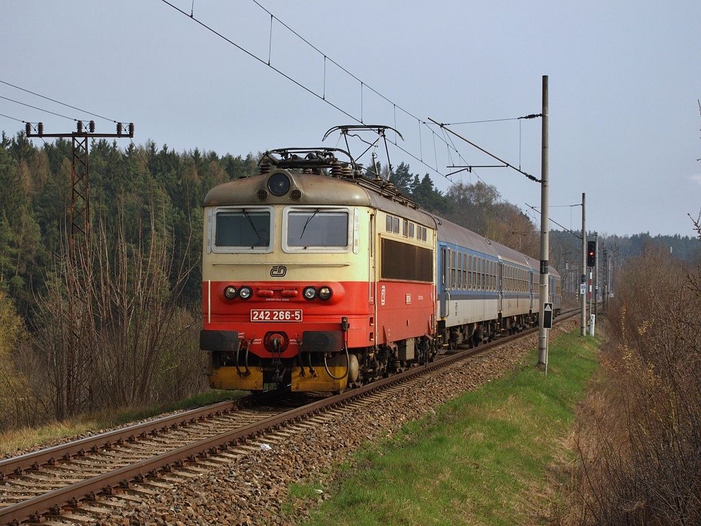 Tra .183 Plze-Valcha Os7504 242.266 21.4.2013