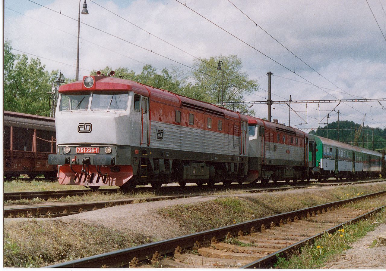 751236-1,038-1  9.5.04  Letohrad