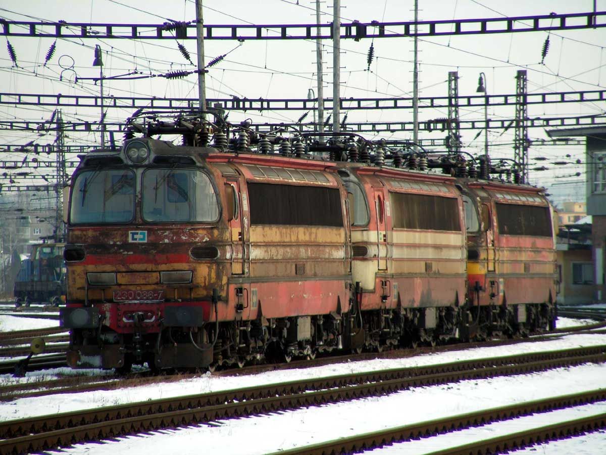 230 088 + 041 + 085