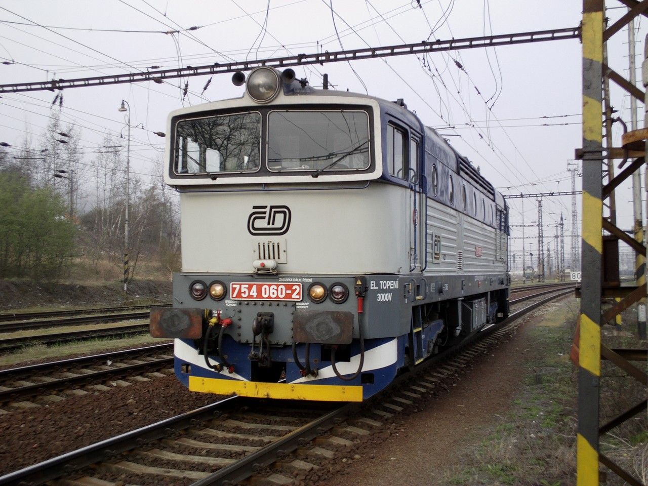 754.060 pi posunu v berounsk st., 20.4.2012