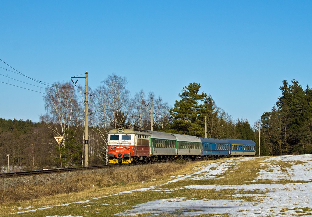 242.251, R 664 Jakub Krn, J.Hradec - odb. Kanclov, 4.3.2013