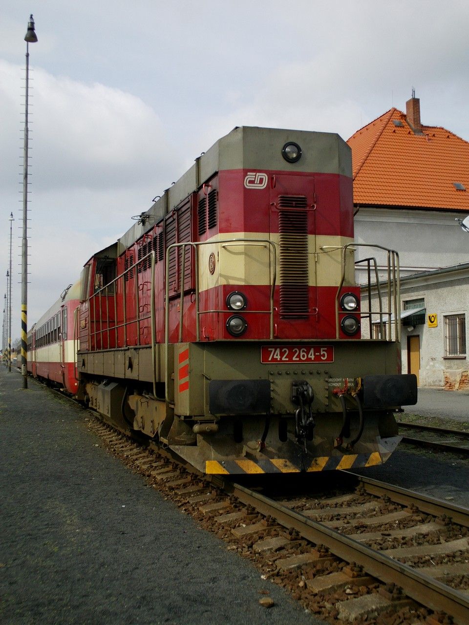 742.264 D v bval domovsk v st. Rakovnk, 19.3.2011