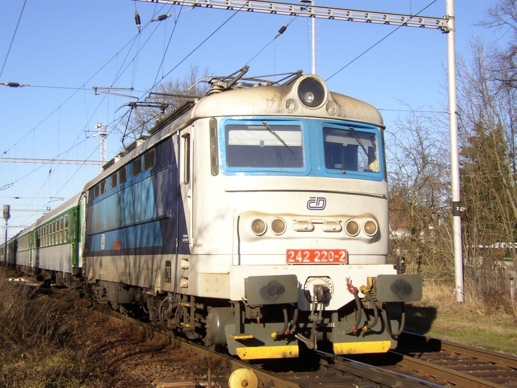 242 220-2, R962, Petice