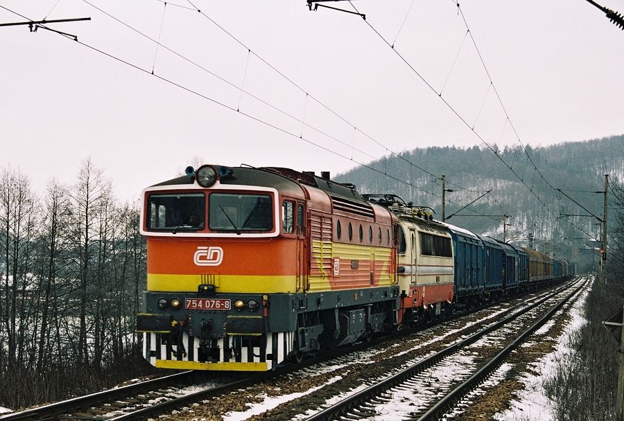 754 076 + 230 072 Tinov 26.2.205