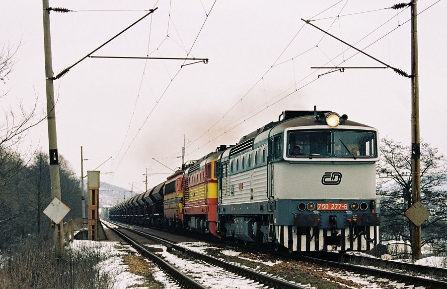 750 277+243+230 018 Tinov 26.2.2005