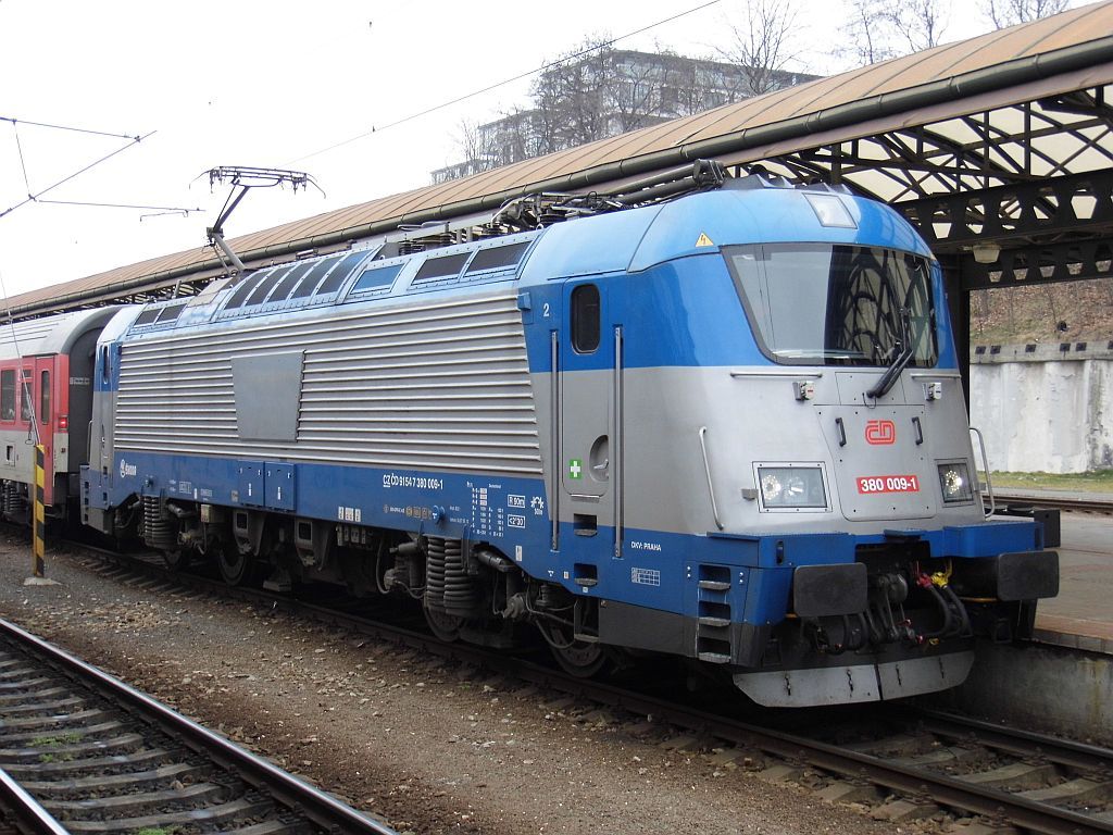 380 009 Praha-hlavn (28. 2. 2015)