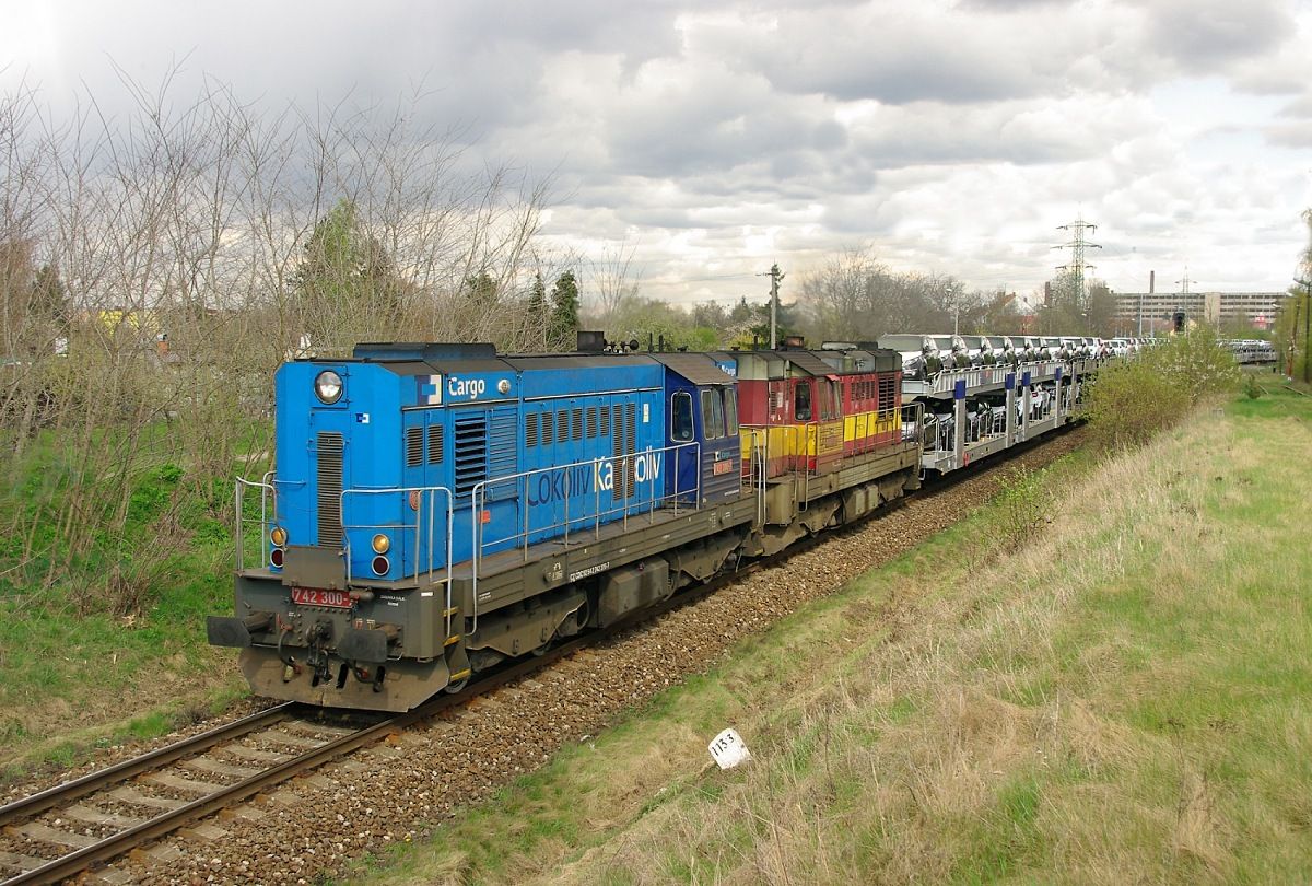 Nex48330 Plze tra . 180 742.300+347 21.dubna2012